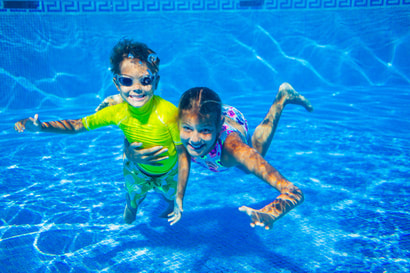 This is a picture of kids in a swimming pool in Amarillo, Texas.